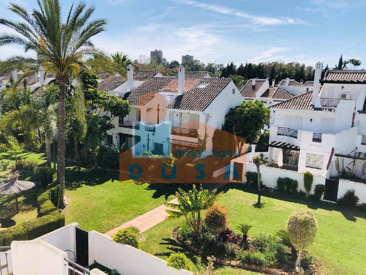 Apartamentos Naranjos Del Sol Marbella Esterno foto