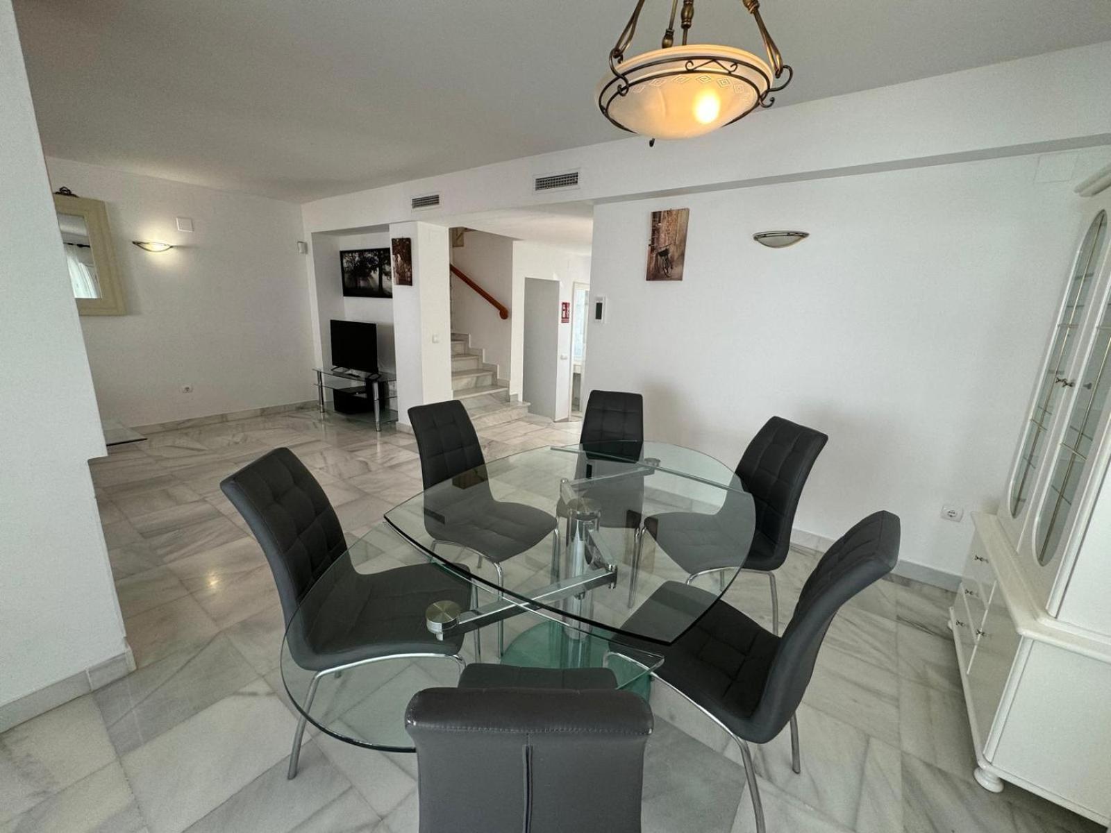 Apartamentos Naranjos Del Sol Marbella Esterno foto