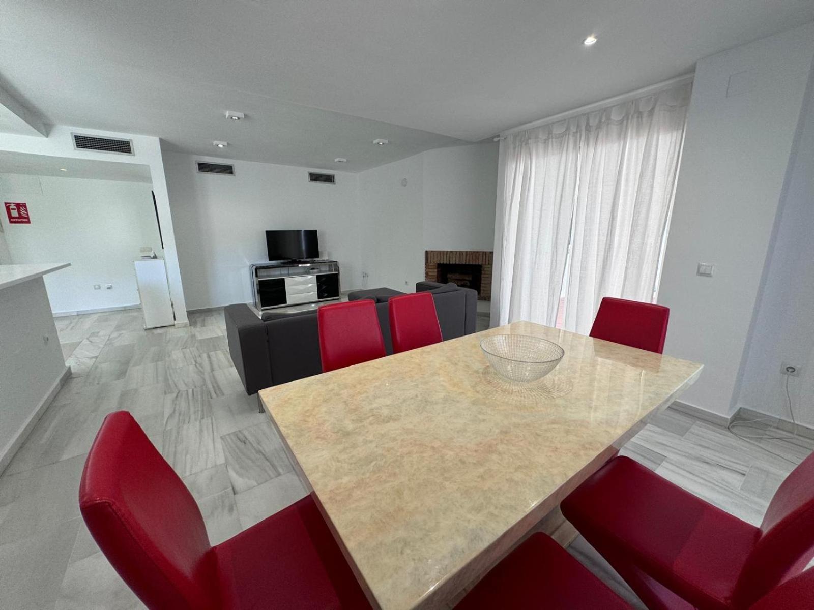 Apartamentos Naranjos Del Sol Marbella Esterno foto